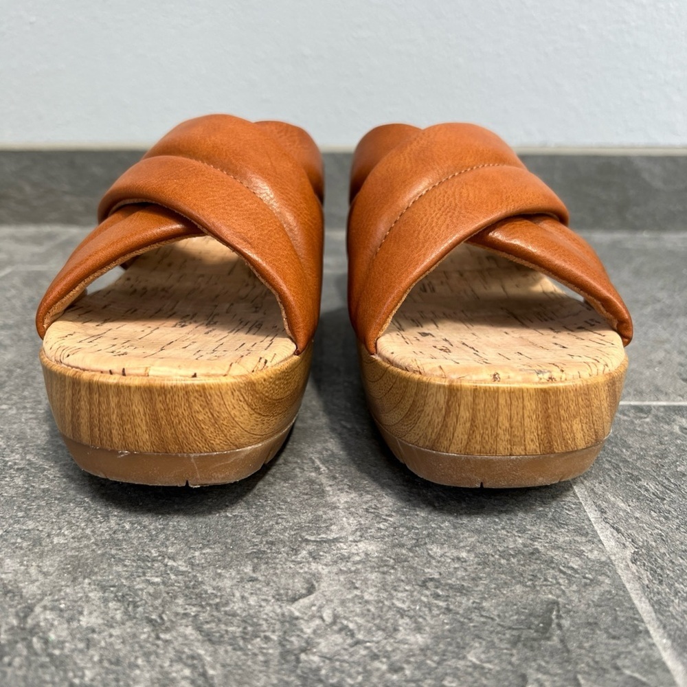 Korks Faithe Brown Platform Wedge Slides Sandals - image 5